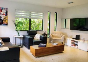 Design District by Midtown, Wynwood, Brickell, 10 min to the Beach, FREE PARKING