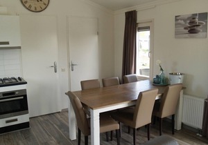 Detached chalet with 3 bedrooms, 1 bathroom and a dishwasher
