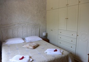 Detached holiday home at the sea with garden, Wifi | Skidi, Corfu