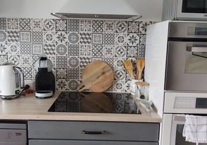 Detached house with dishwasher, enclosed garden, near beach and center