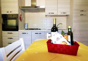 Detached villa 250m from the sea