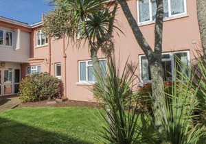 Devon Seaside Apartment