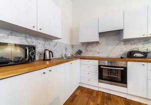 Devonshire 3 , Exclusive Contemporary One Bedroom Apt