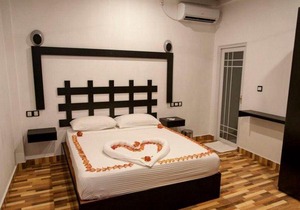 Dhonfulhafi Beach View & Spa