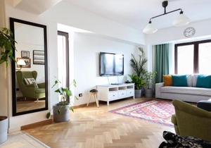Diana's Flat-Bucharest - Old City