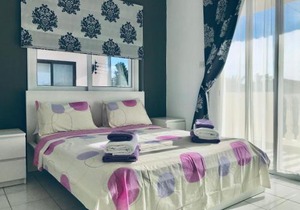 Diana Townhouse 5