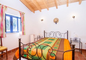 Digne Yellow Villa, Pool, BBQ
