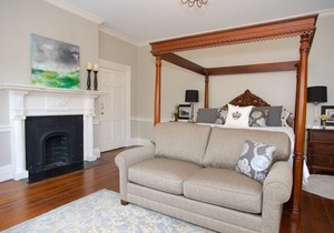 Dinsmore Boutique Inn