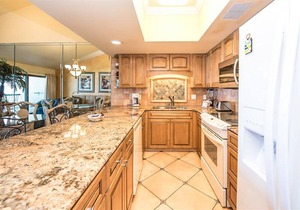 Direct gulf view, exceptional BEACH FRONT, quiet, small complex w/pool