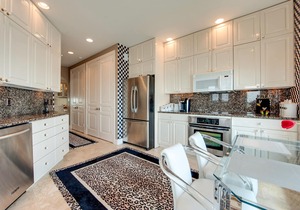 Direct OCEANFRONT Stunning Top Floor Turtle Lane Condo with Multiple Pools!
