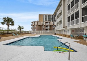 Direct Oceanfront 3 Bedroom Pelicans Watch 303