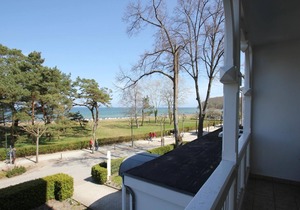 Directly on the beach promenade, balcony with sea view - Aparthotel Ostsee FeWo 10