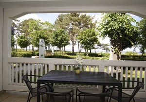 Directly on the beach promenade, balcony with sea view - Aparthotel Ostsee FeWo 21