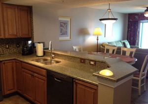 Discounted rates for Sept.! Beautiful 19th floor oceanfront condo & new pools.