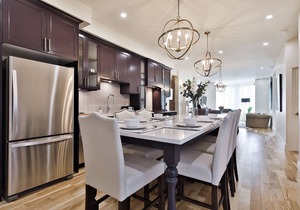DL | French inspired 3bedroom Mile End Plateau