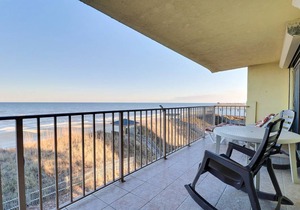 DL301 Dune Lantern 301 Oceanfront