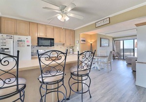 DL301 Dune Lantern 301 Oceanfront