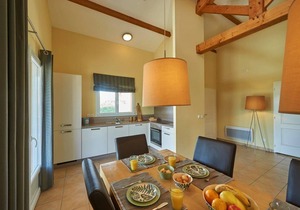 DLF Villa 4 Pers 2 Bath