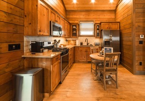 DMR Cabin 3 | Two-Level | Max Capacity 5