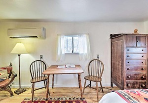 Dog-Friendly Eco Cabin - 20 Mi to Taos Ski!