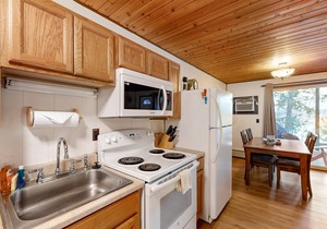 Dog-friendly, lake-view condo with pool, hot tub & nearby beach - near parks