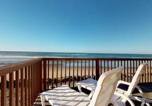 Dog-friendly oceanfront condo with amazing ocean views - steps to beach