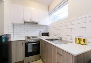 Domi Rentals - The Carlisle Apartments