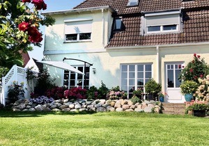 Domicile on the canal in Friedrichstadt n. North Sea, for 2-4 people