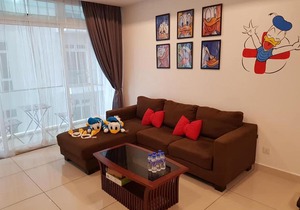 Donald Duck Theme Homestay JB