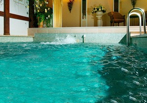 Doppelzimmer mit sep. Wohnteil, Balkon/Terrasse, Bad oder Dusche/WC, Haupthaus