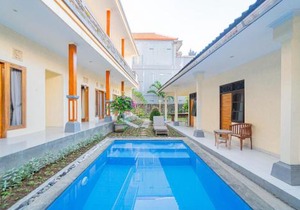 Double A Guesthouse
