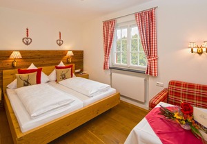 Double Chalet Suite with toilet and shower