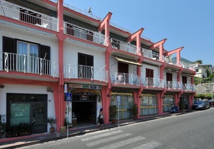 Double or Twin Room in the heart of Minori in Minori