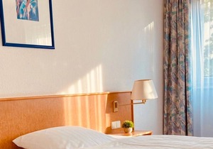Double Room 1 - AKZENT Congresshotel Hoyerswerda