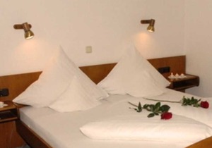 Double Room 1 - Hotel-Restaurant Stadtschänke