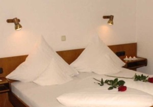 Double Room 2 - Hotel-Restaurant Stadtschänke