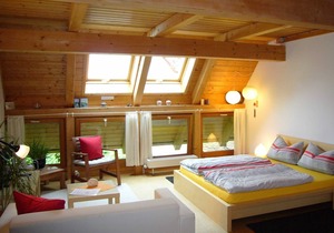 Double room 2nd floor Soleil with balcony - Silvia Krafts Bed and Breakfast