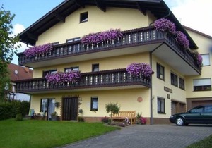 Double room 3 - HE-Pension Am Limespfad