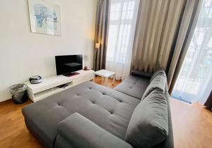 Double room Humidor, directly on the Alter Strom
