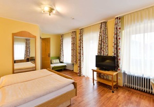 Double room shower/WC - Gasthof Zur Sonne