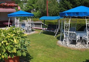 Double room street side - Pension Sonnenschein