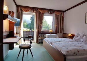 Double room "Sunshine" with shower /WC - Hotel garni Landhaus Bürtlmair *