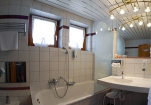 Double room with balcony - Pension Besser