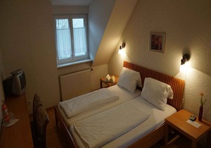 Double room with shower and WC