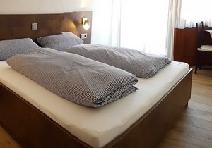 Double room with shower / WC Balcony - Guesthouse Tagescafe Eckenfels