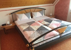 Double room with toilet and shower - Gästehaus Birgitte