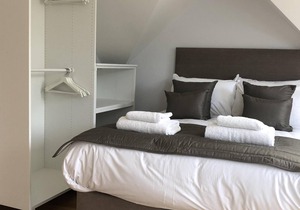 Double/Twin suite at Hamilton Arms