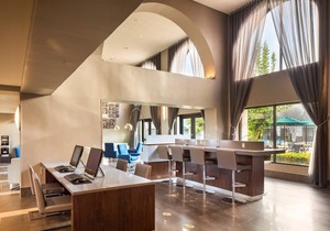 Doubletree by Hilton Newark - Fremont