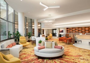 DoubleTree Suites by Hilton Phoenix
