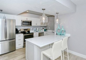 Doveplum 121- 2 Story, 2 Bedroom Condo with Private Beach with lounge chairs & umbrella provided,.
